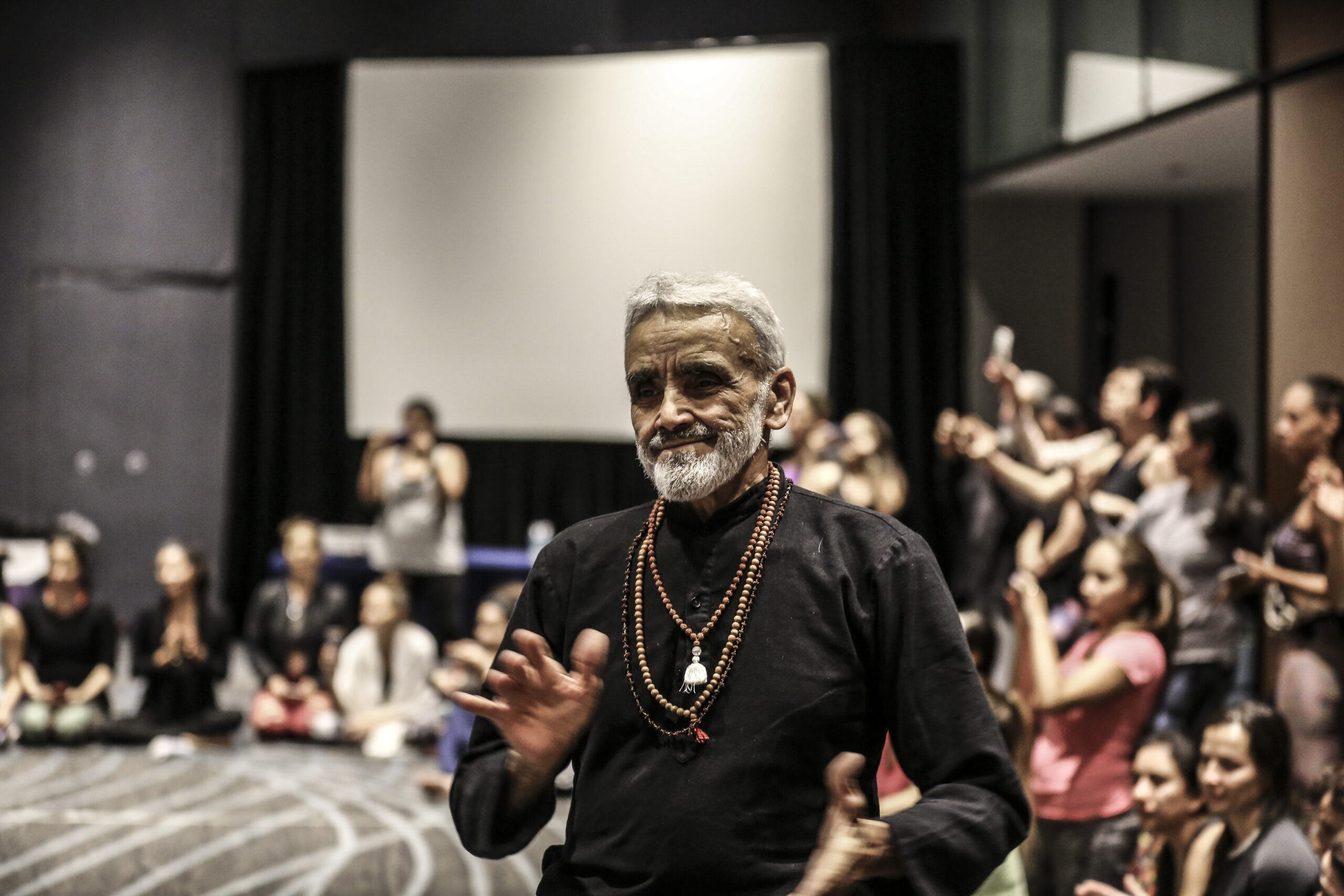 Excerpts From Sri Dharma Mittra’s Opening Lecture From the January/February 2022 200-Hour DY LOAY TT